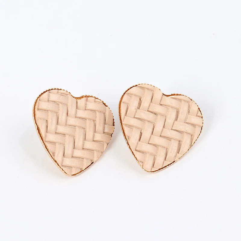 Heart Shape Exquist Abalone Shell Stud Earrings Rattan Weave Leopard Leather Stud Earrings For Women Fashion Jewelry
