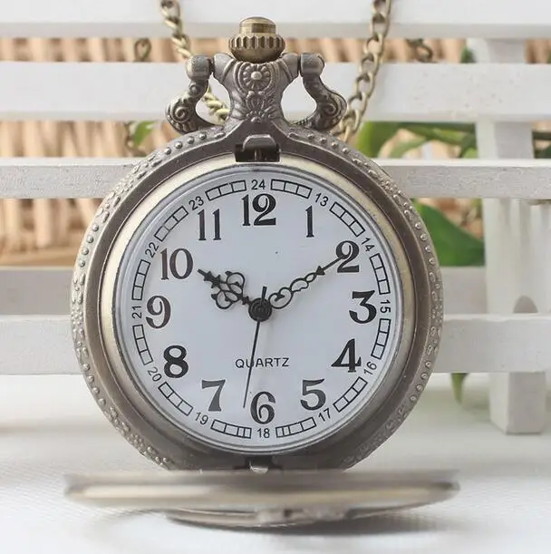 Vintage Bronze antiques Fashion quartz girl Hollow out steampunk Good quality woman and men chain gift pocket watch