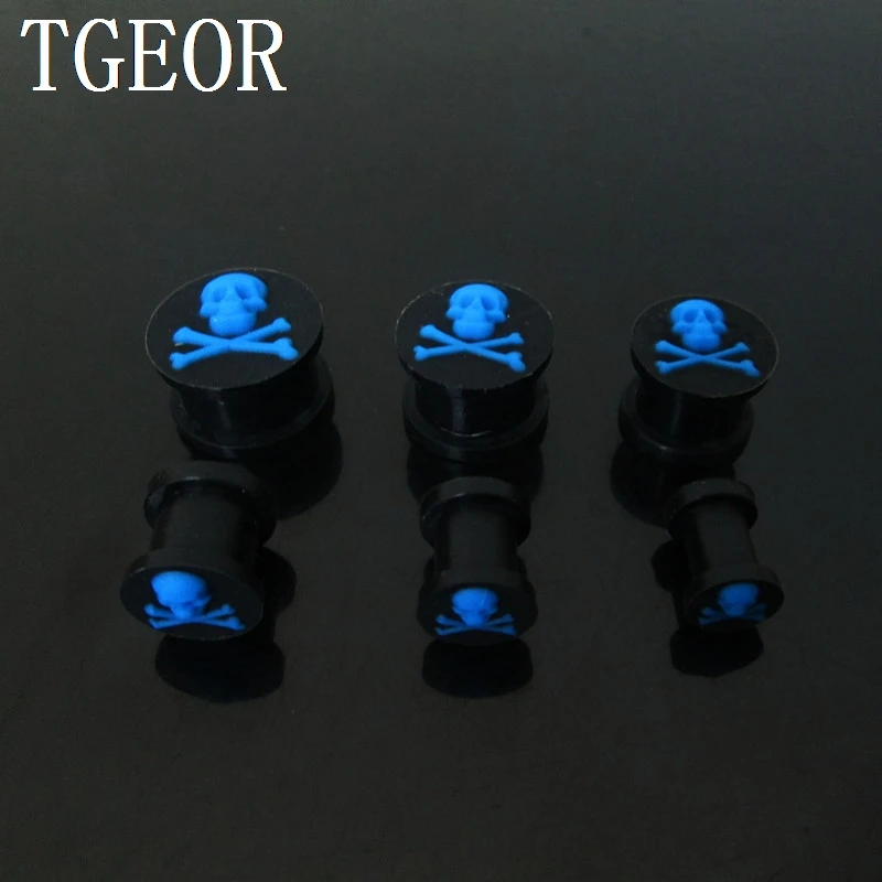 1 pair mixed gauges ear expander mixed  colors skull pattern silicone ear plug hot sale