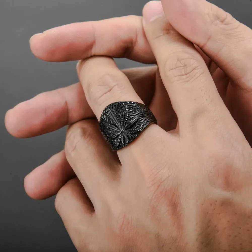 Maple Leaf Mens Stainless Steel Ring Hip hop Punk Style Gold Color Signet Ring For Rocker Mujer