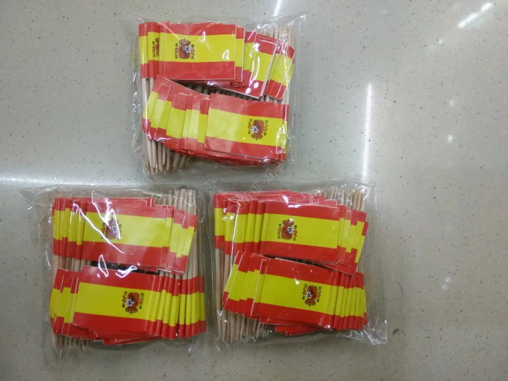 500PCS Mini Spain Toothpick Flags Banderas de Espana Food Picks for Parties Cocktails Tapas Wood Toothpick and Paper Flag