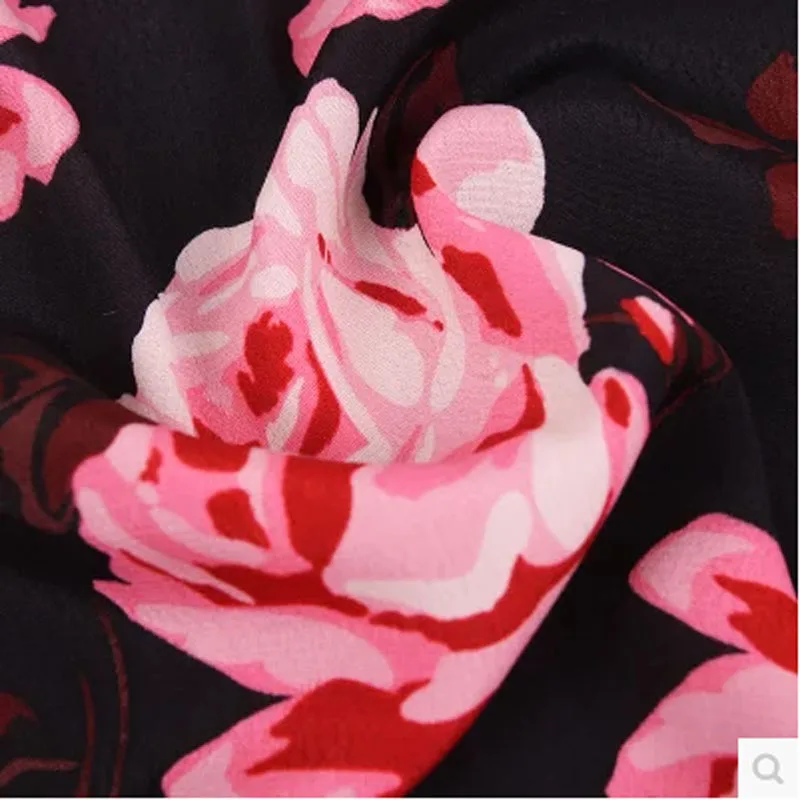 Nizza di Fondo Nero Fiore di Rosa Stampato Tessuto di Cotone Giapponese Tessuto di Cotone Quilting Patchwork Cucito Mterial Vestito FAI DA TE