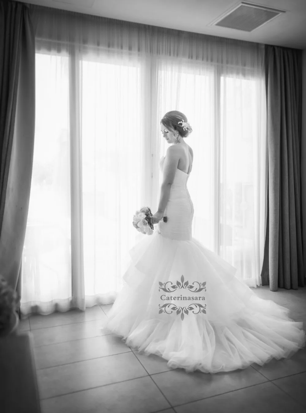 Robe de mariée en Tulle sans bretelles, tenue de soirée, sirène, cristaux, jupe trompette, 2019