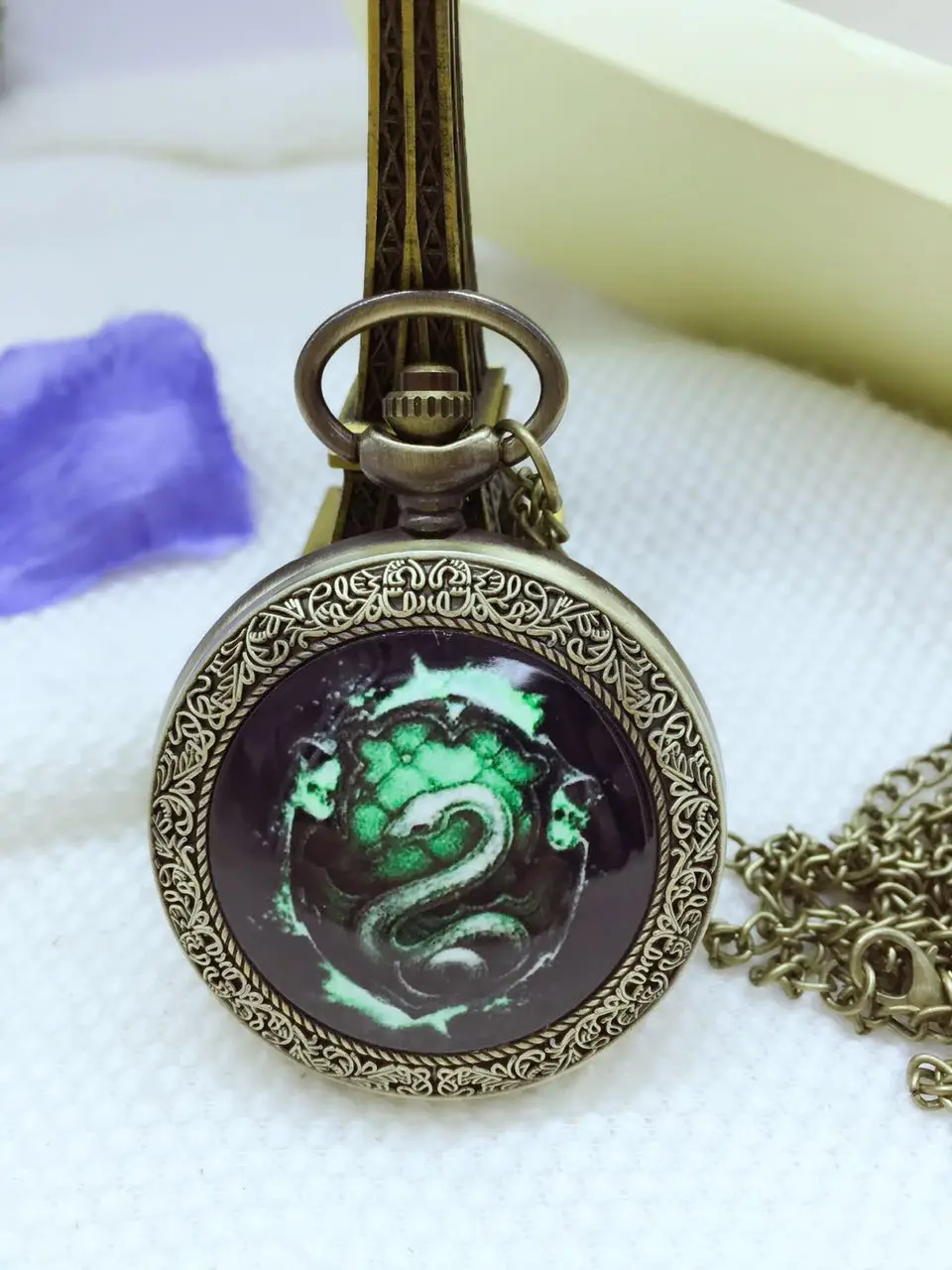 

Vintage Slytherin magic school quartz enamel Bronze antiques quartz pendant Modern hours steampunk pocket watches gift