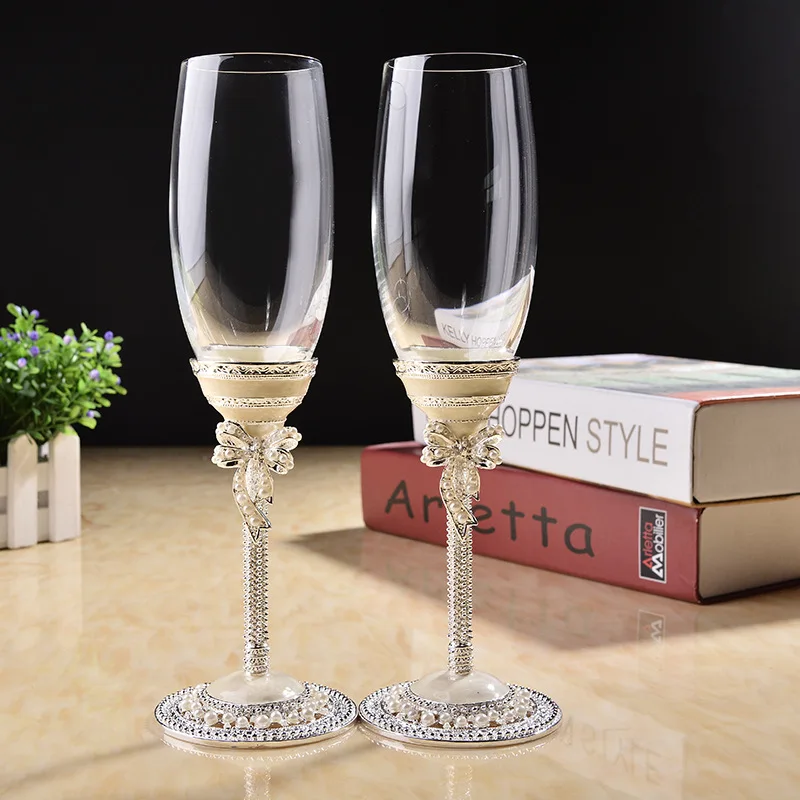 

New design creative gift art craft wedding glasses champagne red wine bride groom crystal enamel cup party decor Toasting Goblet