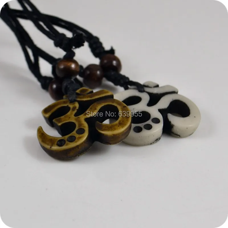 02 AUM OM Ohm Hindu Buddhist Hinduism Yoga India resin Pendant Necklace Amulet Lucky Gift Tribal Fashion Jewelry