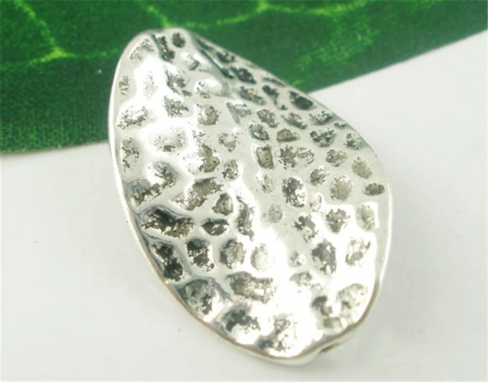 DoreenBeads 20 PCs Silver Color Tortuose Leaf Spacers Beads Findings 28x18mm (B03795), yiwu