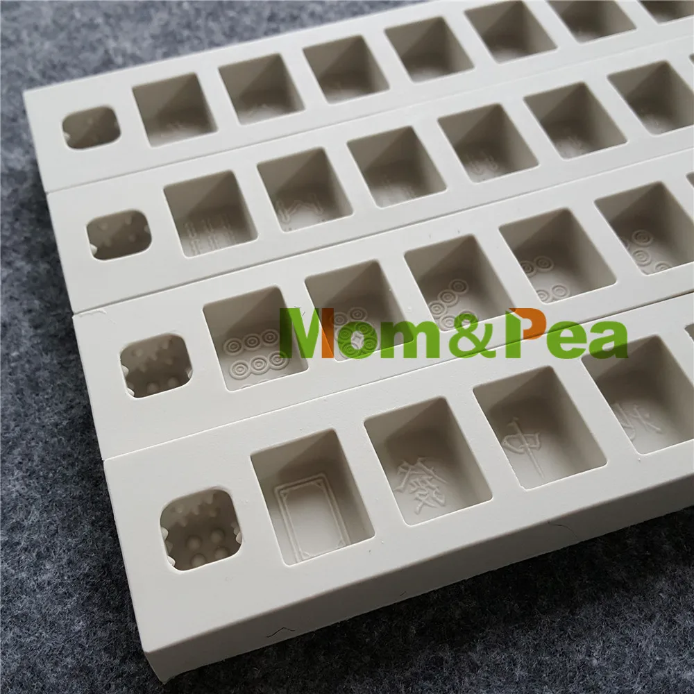 Mom&Pea MPB0063 Mahjong Shaped Silicone Mold Cake Decoration Fondant Cake 3D Mold Food Grade