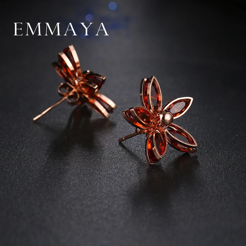 Emmaya Elegant Red Flowers Rose Gold Color Stud Earrings Fashion New Korean Style Women Ear Stud boucle d\'oreille