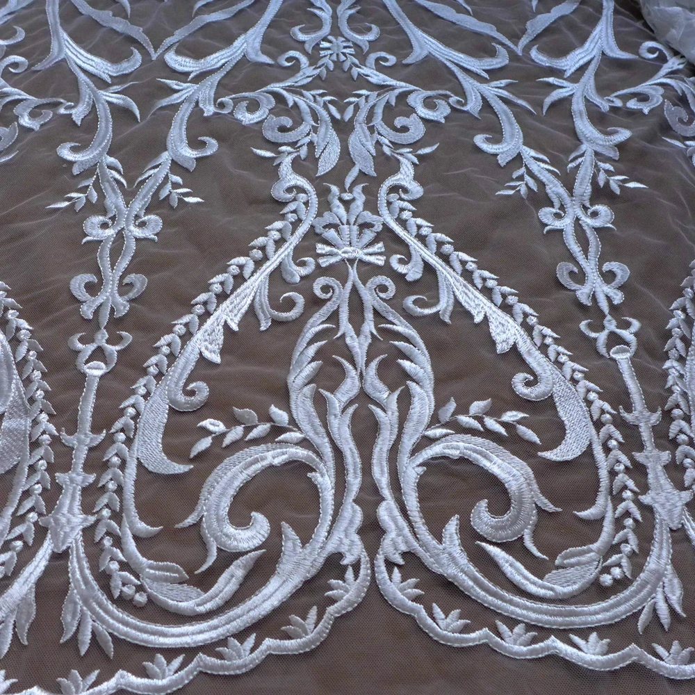 La Belleza  Beautiful Large pattern off white rayon  lace fabric 51\'\' width