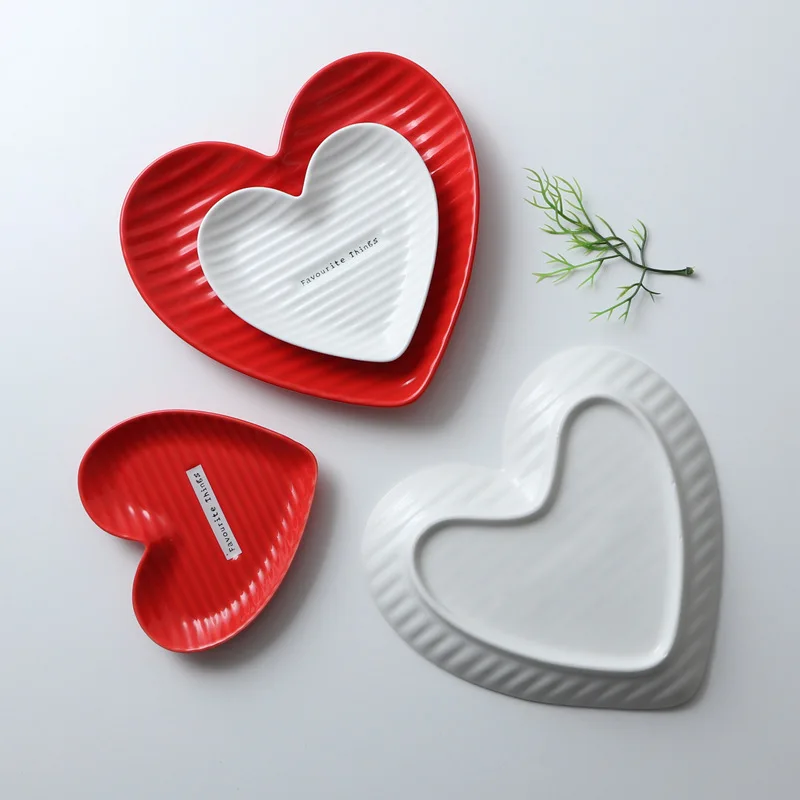 Love Ceramic Plate Breakfast Dessert Plate Creative  Household Tableware Cute  Heart Shape  Dessert Tray