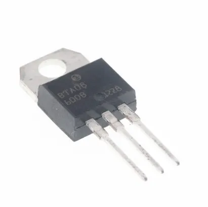 50PCS BTA08-600  BTA08-600B  BTA08 TO-220 8A 600V TRIACS