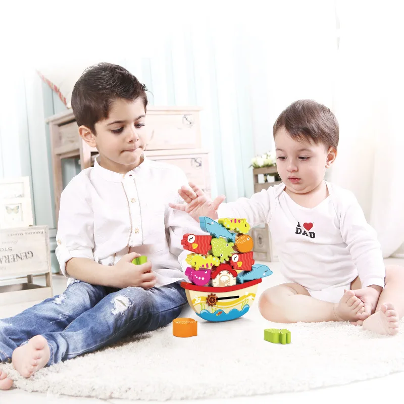 Juguete de apilamiento de equilibrio para niños pequeños, juguete educativo Montessori de madera con forma de pez del océano brillante, bloques de clasificación