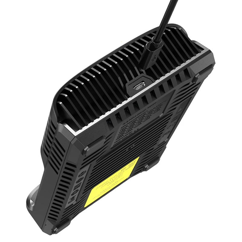 Nitecore UM4 USB four-slot QC C4 VC4 LCD Smart Charger IMR INR ICR li-ion AA 18650 14500 16340 26650 Charger 3.7 1.2V 1.5V