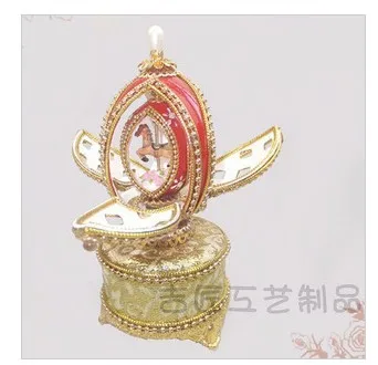 Really shell rotary amusement music box horse egg Christmas holiday gifts.