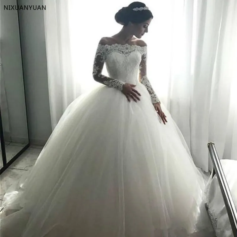 

Elegant Off Shoulder Long Sleeves Ball Gown Wedding Dresses Boat Neck Appliques Tulle Floor Length 2022 Bridal Dresses