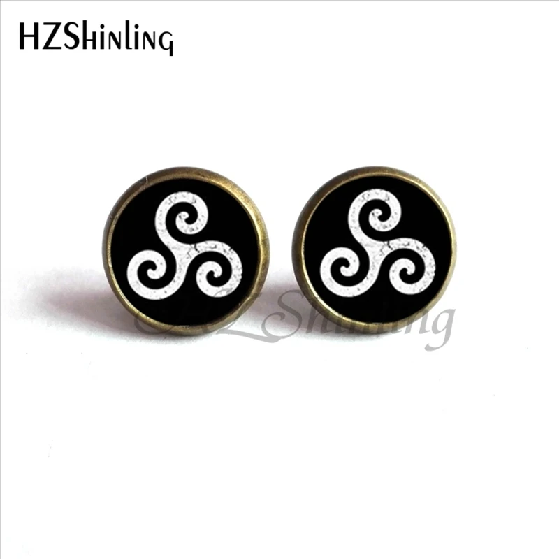 ED-0039 New Arrival Teen Wolf Stud Earrings Steampunk Glass Dome Triskelion Allison Round Earrings Wholesale HZ4