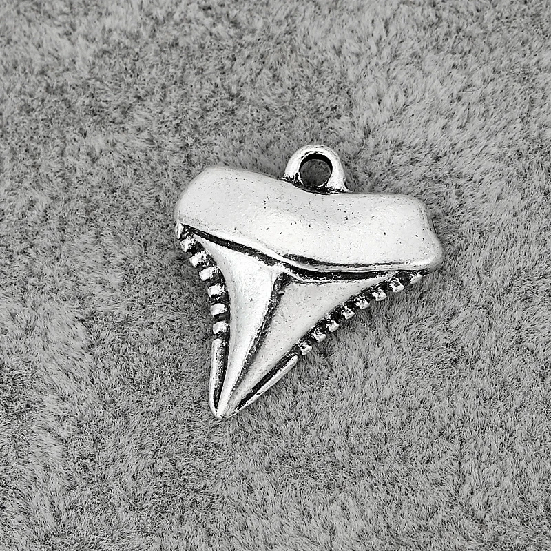 20PCS Antique Metal Shark Tooth Teeth Charms Pendants for Necklace Making Jewelry Findings 17x16mm