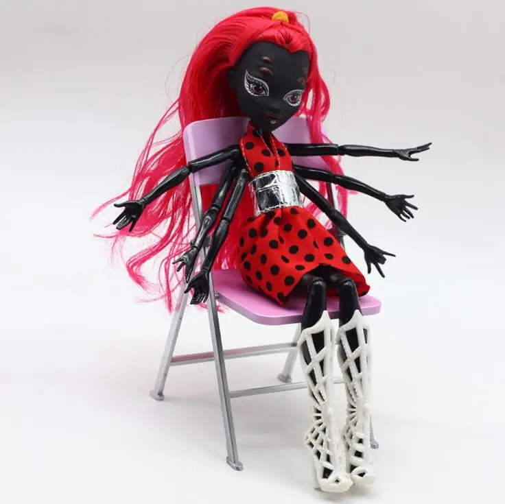 1pcs High Quality Fasion Monster Dolls Draculaura/Clawdeen Wolf/ Frankie Stein / Black WYDOWNA Spider Moveable Body Girls Toys