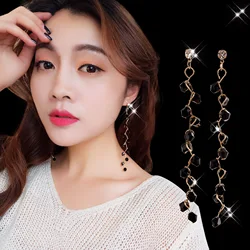 New Fashion Drop Rhinestone Earrings Personality Tassel Long Design Sparkling Crystal Earrings Female Earring Pendant