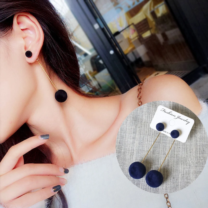 E0371 Red Black Gray Blue Plush Ball Long Earrings For Women Bijoux New Fashion Statement Jewelry High Quality Gift Wholesale