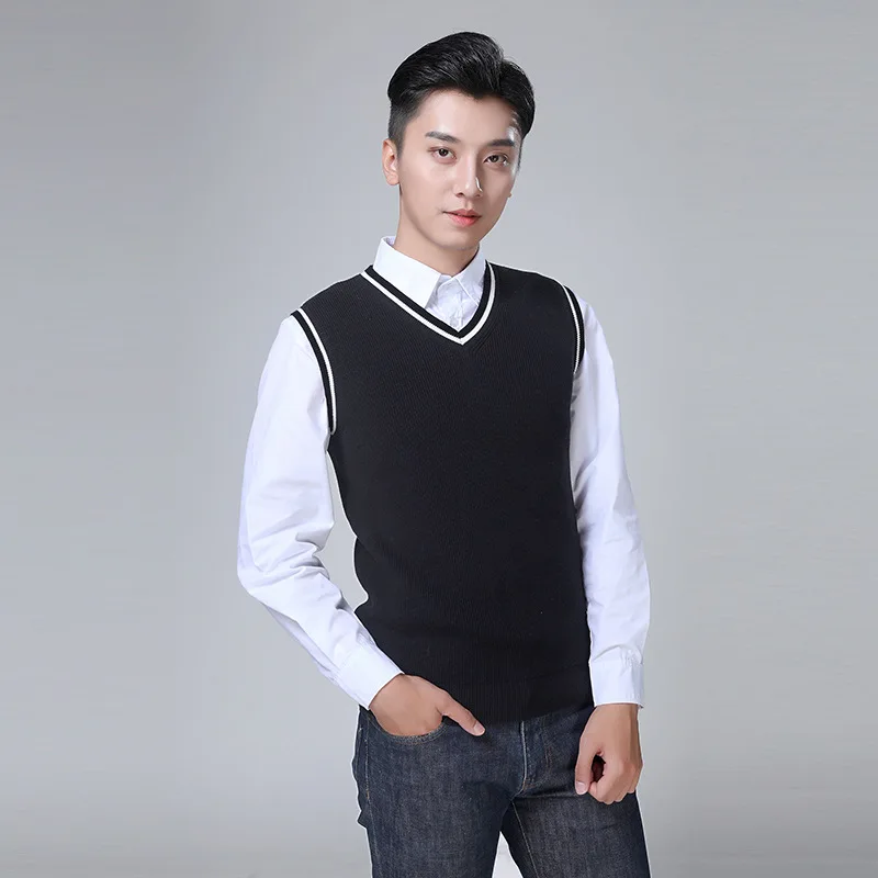 

100% cotton V neck Vest sweater men's 2021 winter Embroidered Slim fit Solid color sweater slim bottoming shirt 860