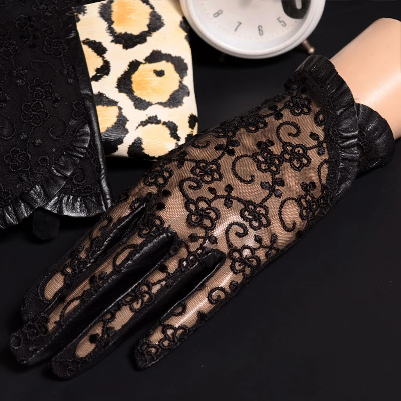 Summer Female Anti-UV Genuine Leather Lace Flowers Thin Touch Screen Gloves Women Ruffle Fold Black/Purple Driving Short Luvas