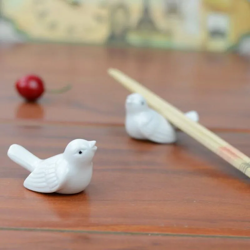 

100 Pieces Ceramic Bird Chopsticks Stand Holder Porcelain Spoon Fork Knife Rest Rack Restaurant Table Desk Decor ZA6508