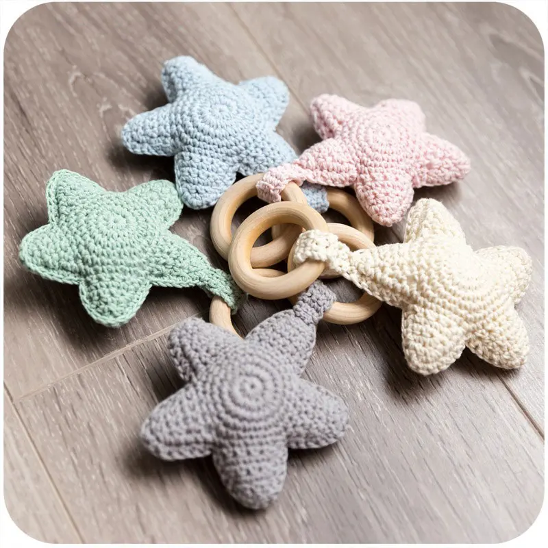 

Wooden Teether 1pc Baby Rattle Crochet Knitted Star Baby Play Gym Baby Teething Ring Teether Sensory Pendant Gift Montessori Toy