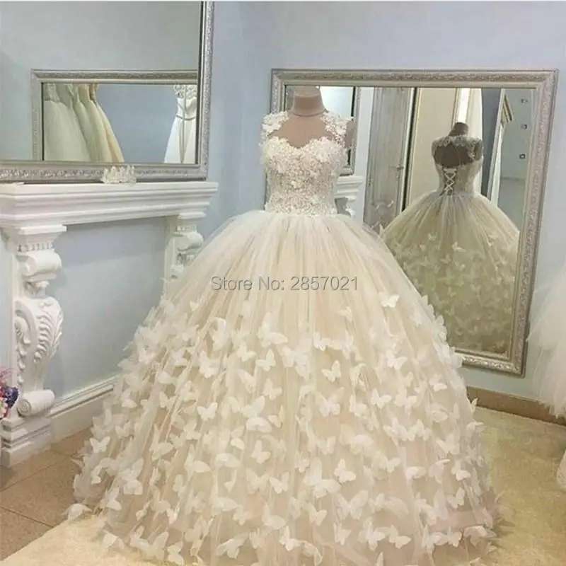 Abito di Sfera Abiti da Sposa Eleganti con Fatti a Mano Del Fiore di Farfalla Splendida Abiti da Sposa 2018 Sheer Neck Custom Made in Pizzo su Indietro