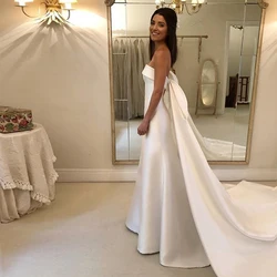 Simple A-line Wedding Dresses Strapless Chapel Train Satin Bridal Gowns Backless Vestido De Noiva Charming Robe De Mariee