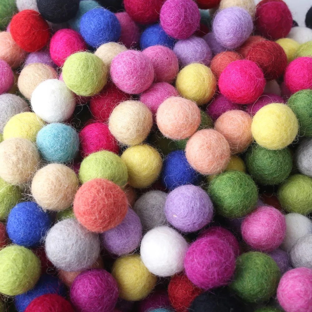 20pc 20mm Christmas Wool Felt Ball Wool Pom Poms Safe And Soothe Gumball Beads DIY Craft Round Wool Felt Balls Make Ring Rattle