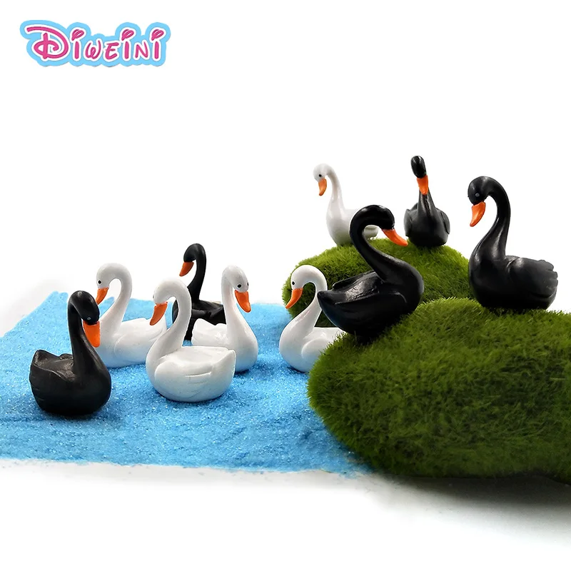 10pc/lot Black White Swam Lover Ducks Miniature Figurine Cartoon Figures Animal Models Pet Toy DIY Accessories Doll House Toys