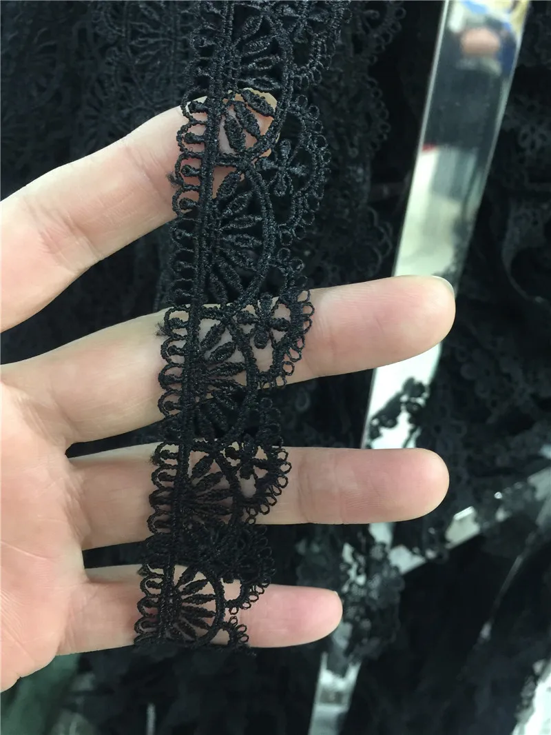 

Hot sale 145yards White and black Venise Lace trim wedding DIY crafted sewing polyester lacetrim 2.5cm