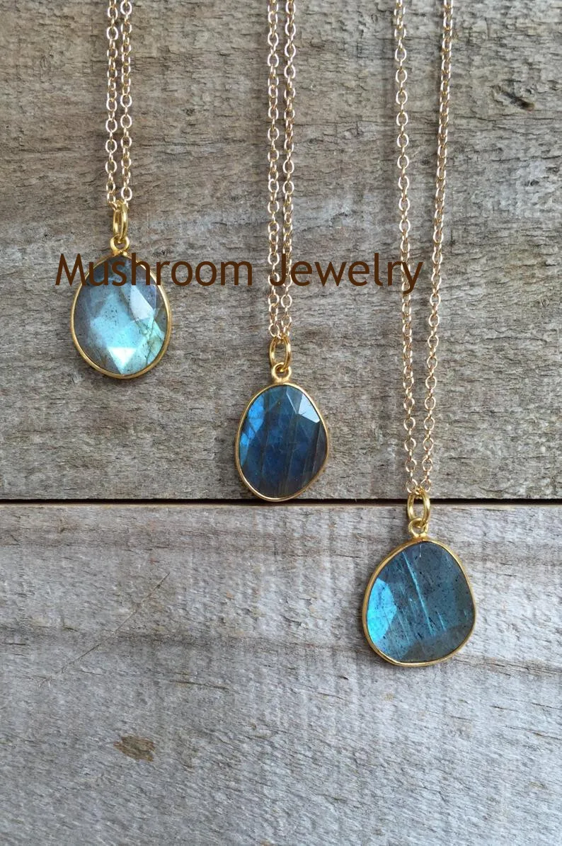 

Natural Labradorite Pendants Charms Freedom Shape Stone Pendants DIY for Necklace or Jewelry