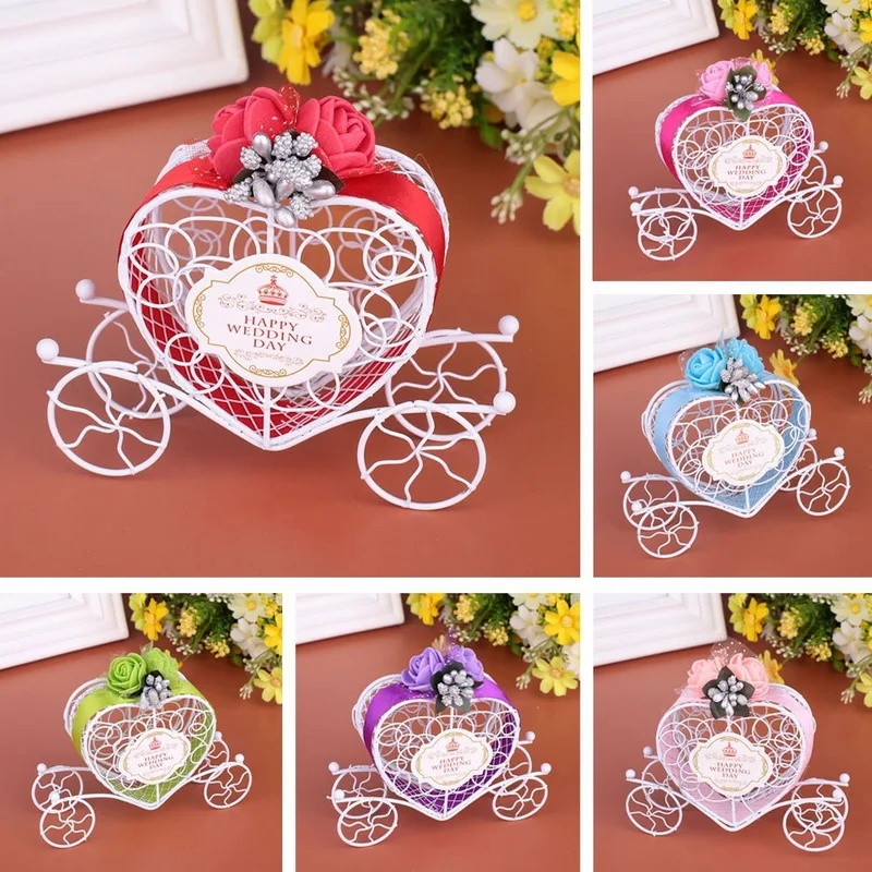 1pcs Carriage Designed Hollow Candy Box Wedding Decoration Chocolate Gift Package Case Holder Party Favour Supplies