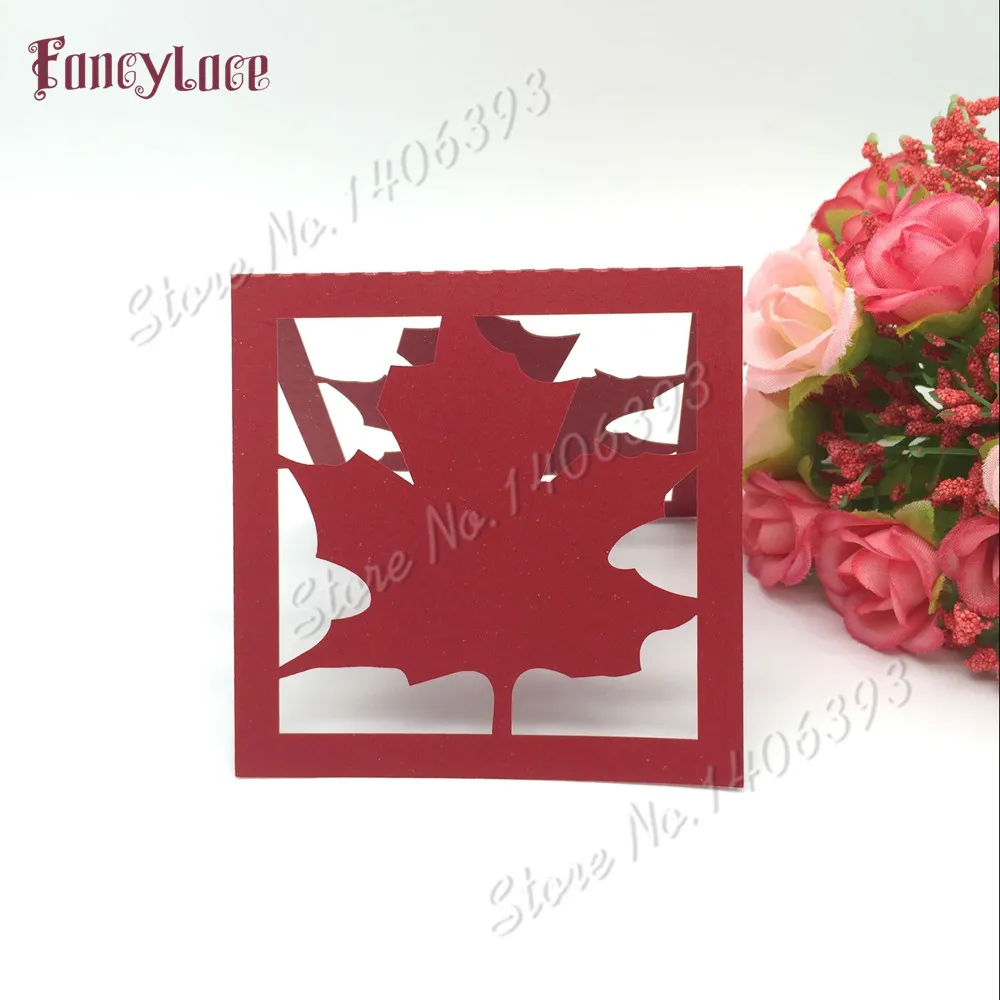 

50pcs Laser Cut Maple Leaves Table Name Cards Place Cards Paper Wedding Party Table Decoration Guest Wedding Favors Decoration