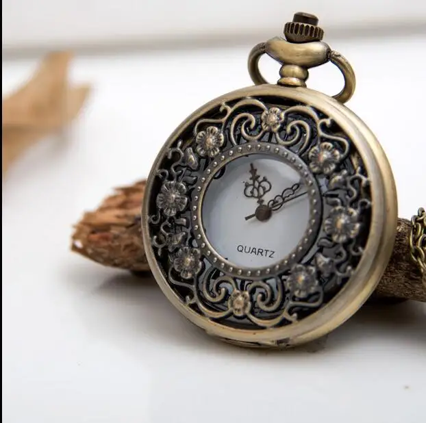 Vintage Bronze antiques flowers Hollow out quartz pendant necklace pocket watches steampunk