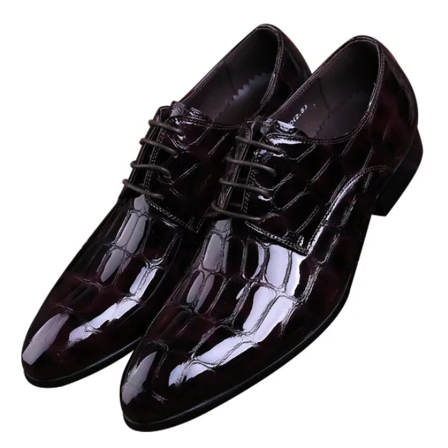 

Crocodile Grain Black / Wine Red Business Social Shoes Mens Dress Shoes Patent Leather Groom Wedding Shoes Man Derby Shoes