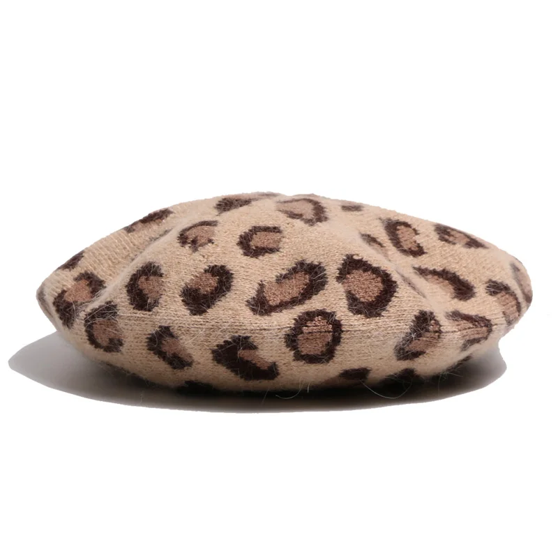 Autumn Ms Winter Keep Warm  Leopard Retro  Fashion Caps  Ms Elegant  Light Weight French Beret  Wool Blending Solid Flat Hat