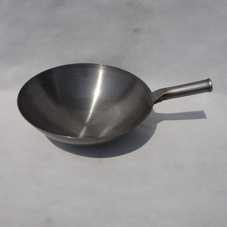 Old fashioned traditional iron wok refined iron pan chinese Wok Round bottom pot frying pan