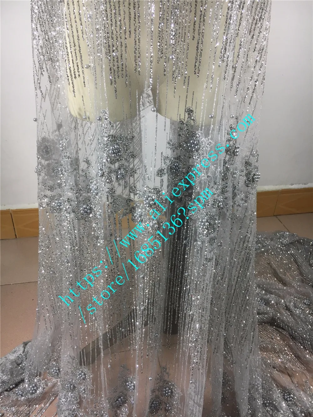 

French fashion wedding dress fabric glitter with sequins high quality African embroidered lace with beads for party dress