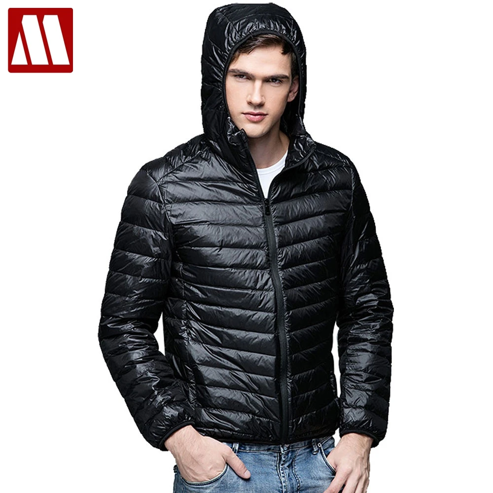 

2022 New Men's Winter Duck down jacket 90% Down Content thin ultra light down coat Men Fashion hooded coats with portable pocket