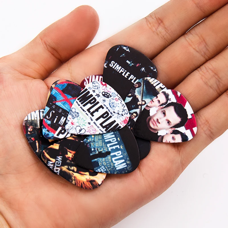 SOACH 10pcs 3 kinds of thickness new guitar picks bass Popular punk band pictures quality print pick Guitar accessories