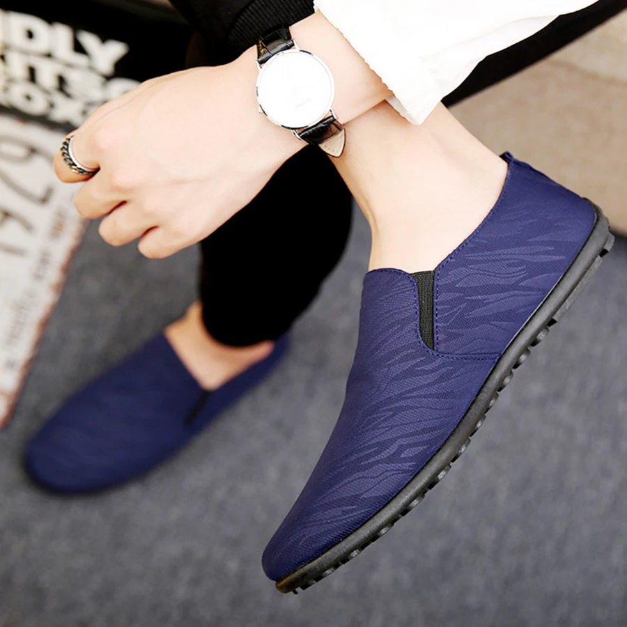 LCIZRONG Summer Mesh Men Loafers Leisure Shoes Moccasins Comfortable Casual Shoes Male Non-slip Graffiti Breathable Flats Spring