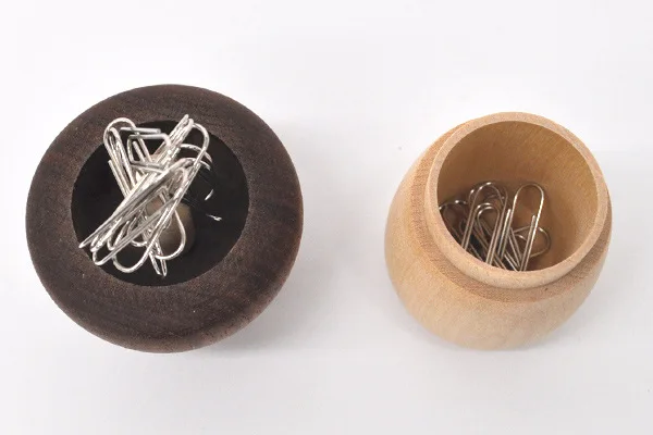 Cute Mushroom Shape Paper Clip dispenser Magnet Wooden Office Supplies Office Supply Paperclip Holder Magentic Paper Clip Holder