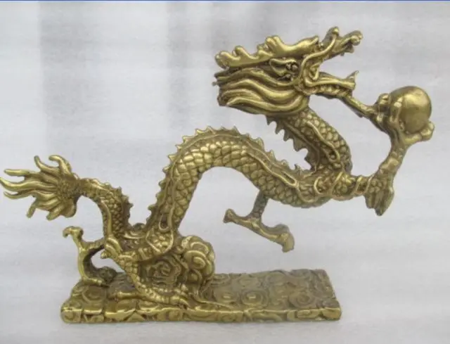 Length:6.7 inche / Elaborate Chinese manual old brass play pearl dragon auspicious statue No.2