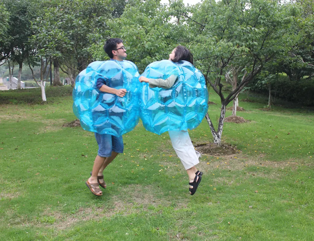 PVC Bubble ball Soccer Kids Lawn Inflatable Body Zorb Ball Run In Touch Ball Bubble Team Football Children Air Bumper Ball 1.5m