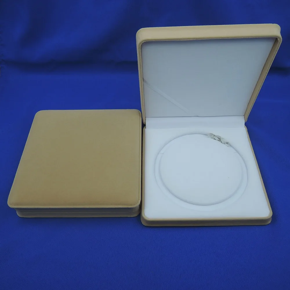 

High Quality Beige,red,blue Color Square Velvet Box For Pearl Necklace & Necklace Jewelry Gift Boxes Packaging