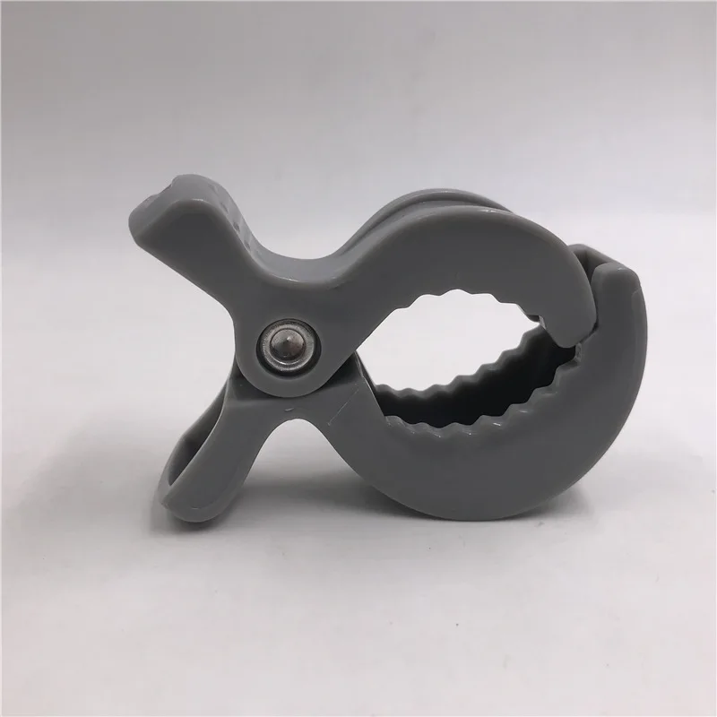 Sonagli per giocattoli per bambini Accessori Passeggino per carrozzina color caramello 1 pezzo per agganciare e giocattoli Clip per coperta Clip universale in plastica